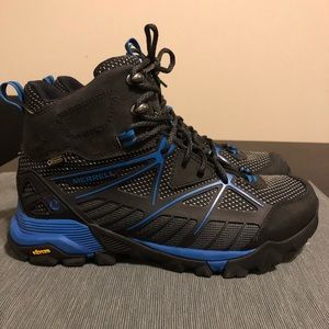 Merrell Gore-Tex Hiking Boots Size 8